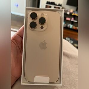 Iphone 16pro Desert Titanium 512GB